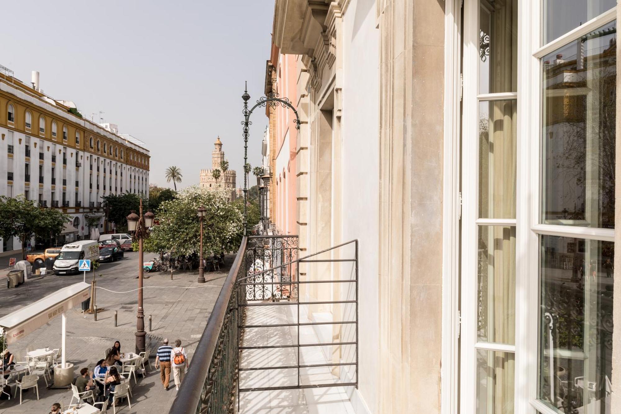 Hotel Tayko Sevilla, Seville